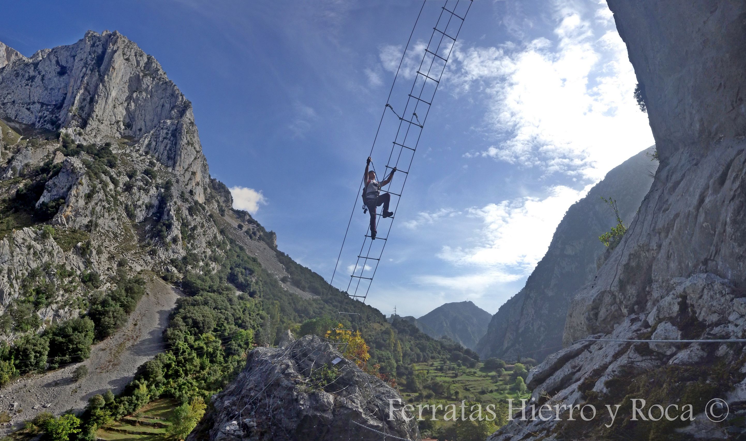 Via Ferrata Escalera al Cielo - Image 1